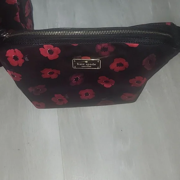 Kate Spade New York "Wilson Road Poppy" Collection - Picture 2 of 13